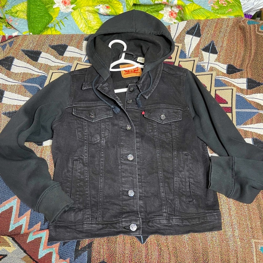 Levi Strauss Women’s Hybrid Trucker Hoodie Denim Jacket sz S